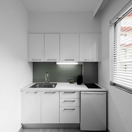 M&F Luxury Suites Est. 2019 / F Suite Салоники Экстерьер фото