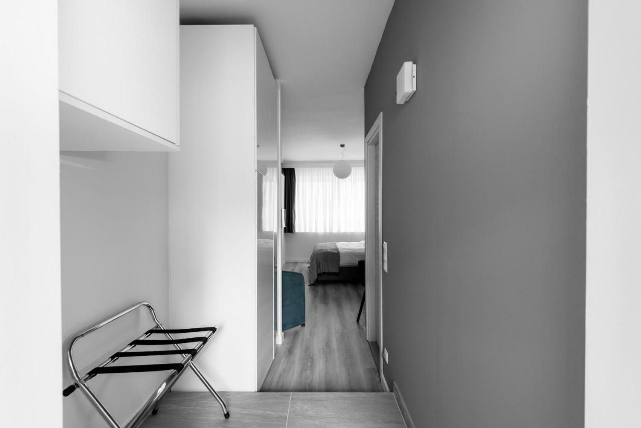 M&F Luxury Suites Est. 2019 / F Suite Салоники Экстерьер фото